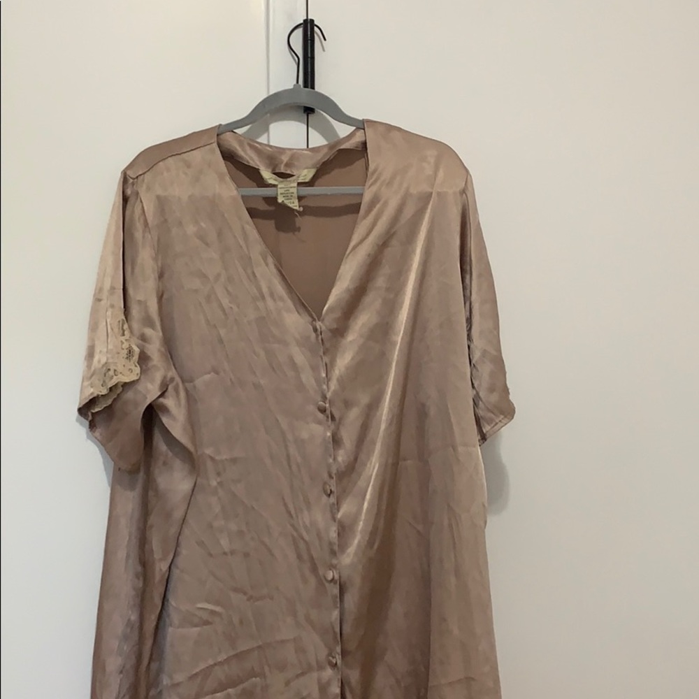 Nightgown